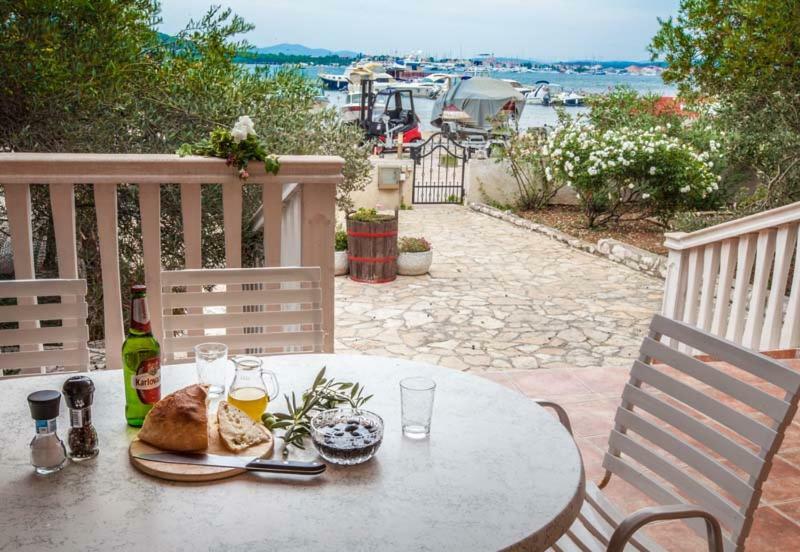 Apartmani Mudronja Муртер Экстерьер фото